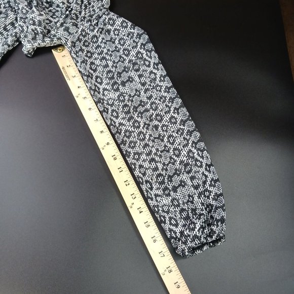 MICHAEL KORS WOMENS MEDIUM ANIMAL SNAKE SKIN PRINT BLUSE - Picture 3 of 11